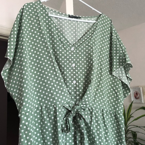 Green Polka Dot Tie Waist Dolman Sleeve Dress 4X - Picture 3 of 9